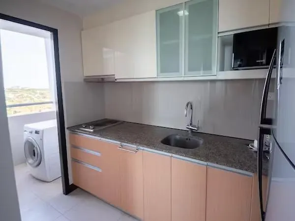 Mactan Newtown With Free Airport Pickup 3*