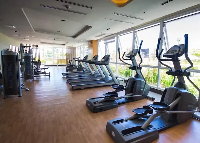 Mactan Newtown With Free Airport Pickup 3*