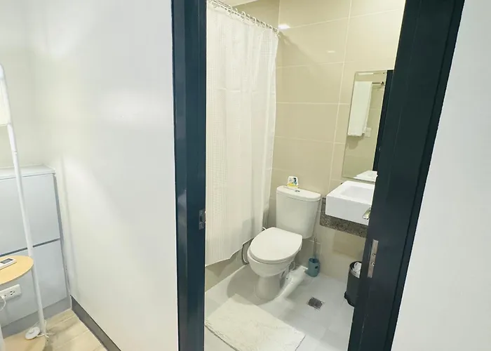 Mactan Newtown With Free Airport Pickup 3*